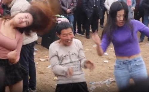 尬舞 大爷 搞笑,笑料百出，带你领略老年风采