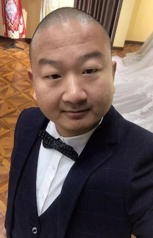 类似呆哥的网红,揭秘网络红人的魅力与影响力